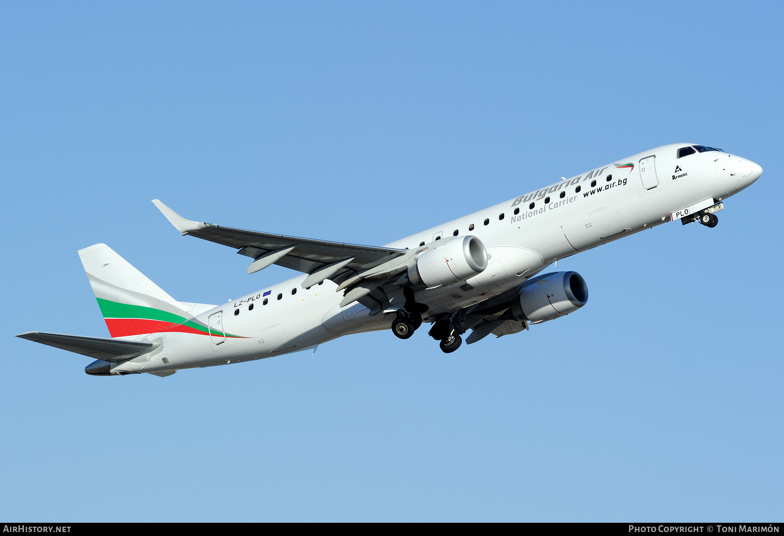 Aircraft Photo of LZ-PLO | Embraer 190STD (ERJ-190-100STD) | Bulgaria Air | AirHistory.net #485841