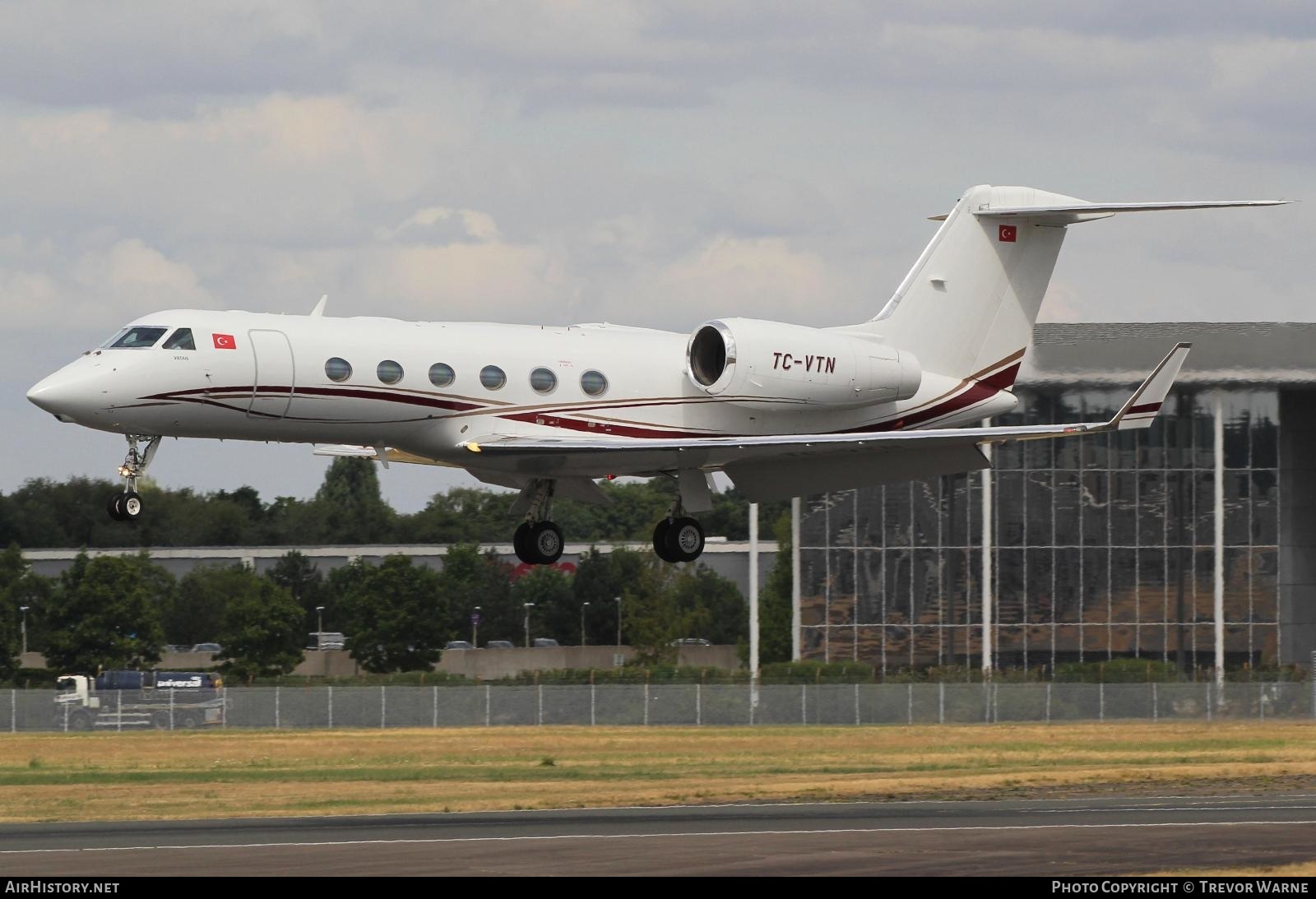 Aircraft Photo of TC-VTN | Gulfstream Aerospace G-IV-X Gulfstream G450 | AirHistory.net #485904