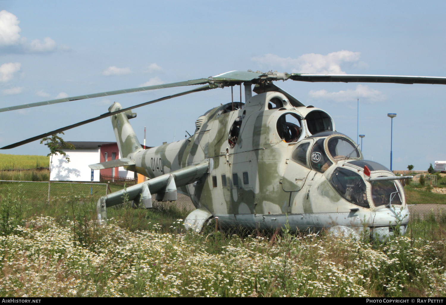 Aircraft Photo of 0140 | Mil Mi-24D | Czechia - Air Force | AirHistory.net #485938