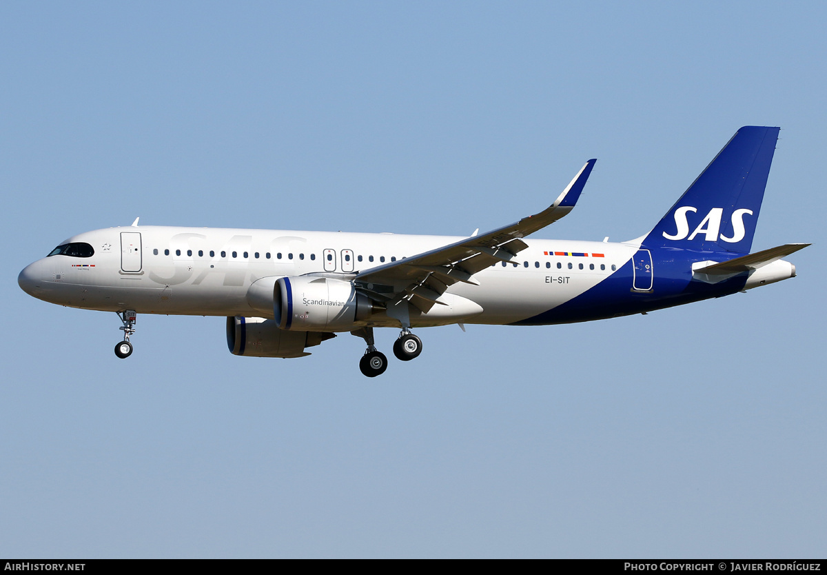 Aircraft Photo of EI-SIT | Airbus A320-251N | Scandinavian Airlines - SAS | AirHistory.net #485991