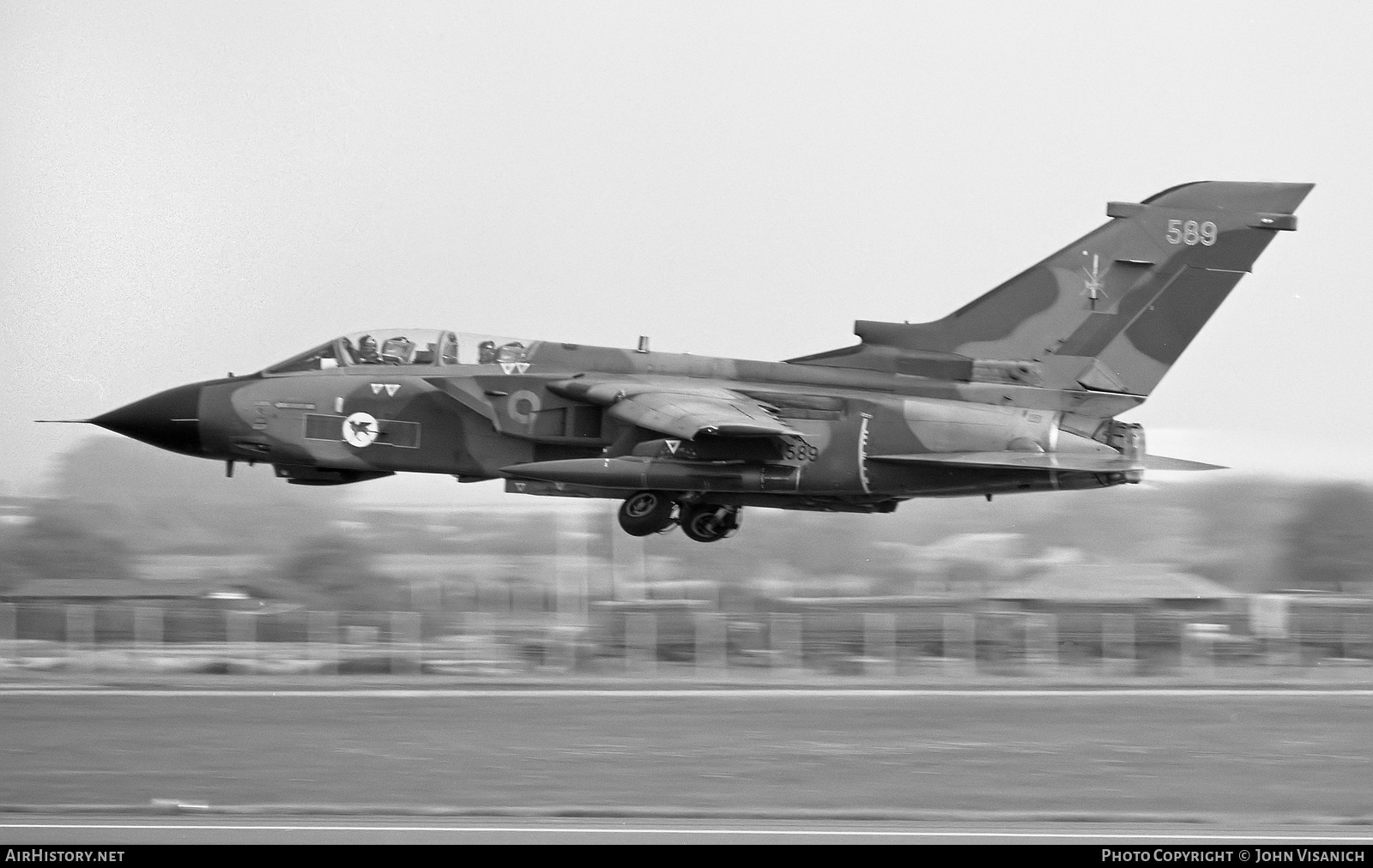 Aircraft Photo of ZA589 | Panavia Tornado GR1 | UK - Air Force | AirHistory.net #486031
