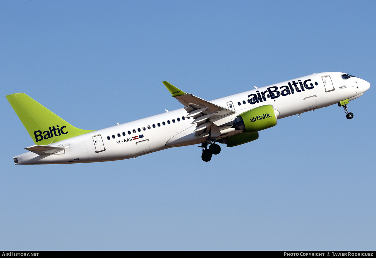 Aircraft Photo of YL-AAS | Airbus A220-371 (BD-500-1A11) | AirBaltic | AirHistory.net #486329