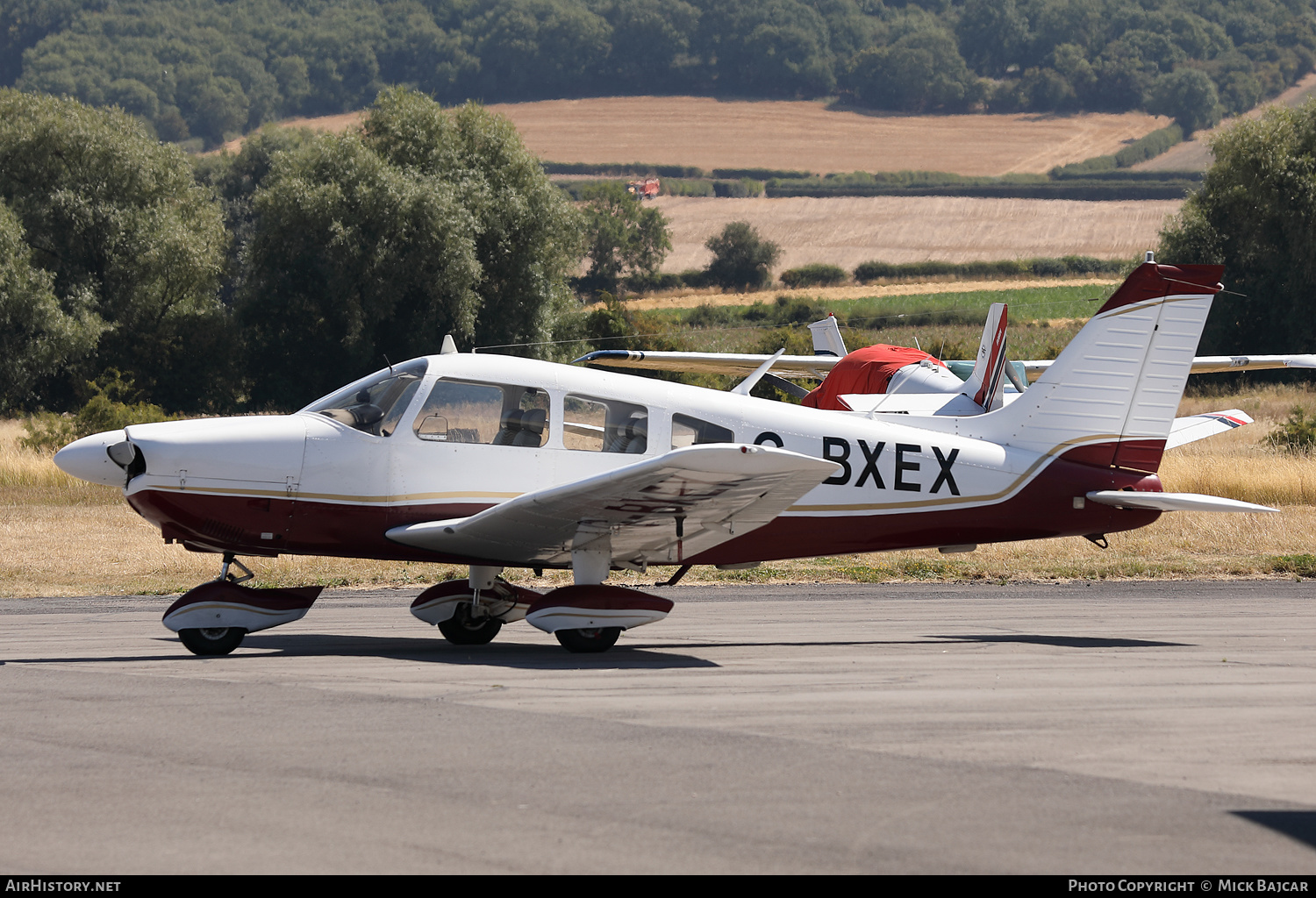 Aircraft Photo of G-BXEX | Piper PA-28-181 Cherokee Archer II | AirHistory.net #486338