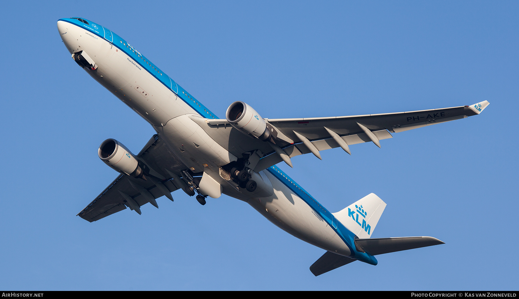 Aircraft Photo of PH-AKE | Airbus A330-303 | KLM - Royal Dutch Airlines | AirHistory.net #486420