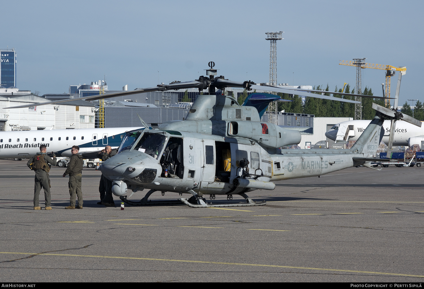 Aircraft Photo of 168317 | Bell UH-1Y Venom (450) | USA - Marines | AirHistory.net #486446