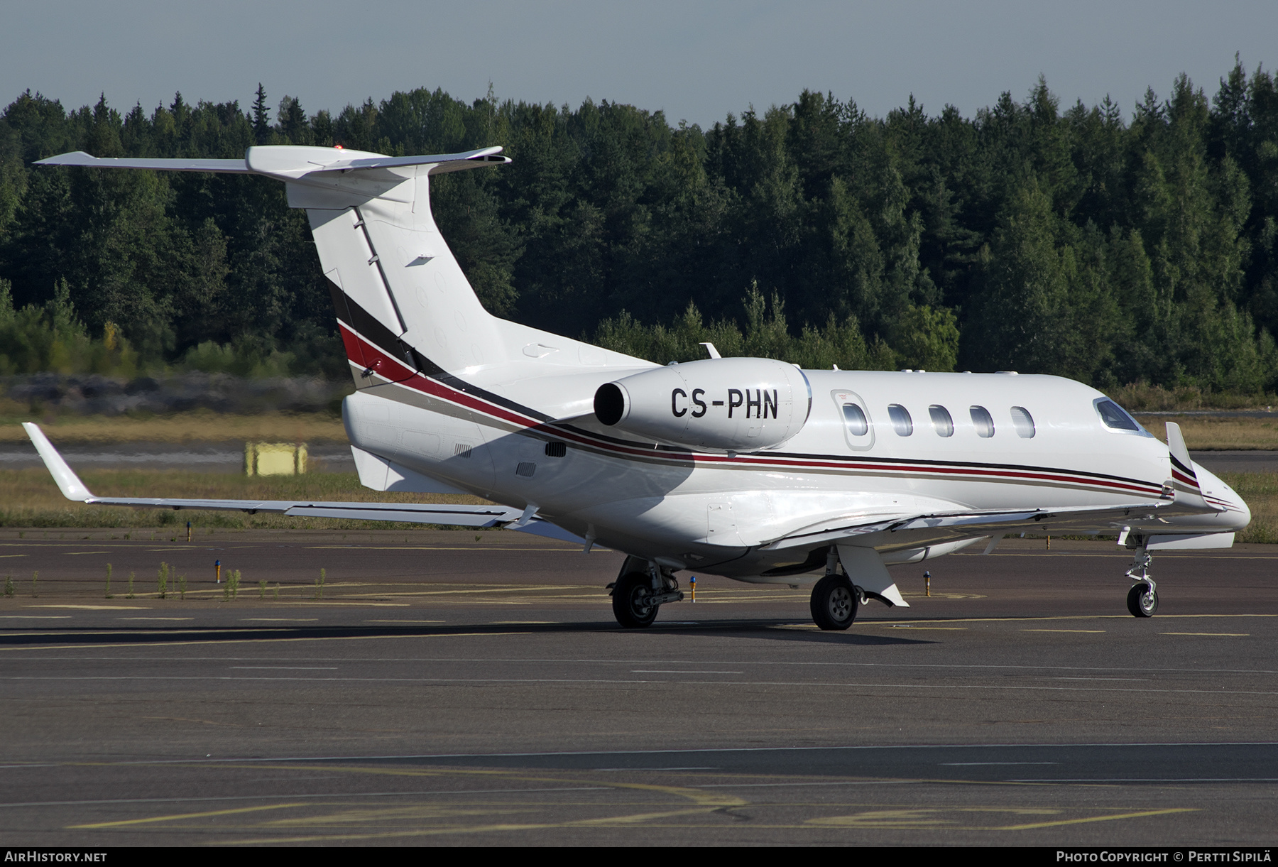 Aircraft Photo of CS-PHN | Embraer EMB-505 Phenom 300 | AirHistory.net #486488