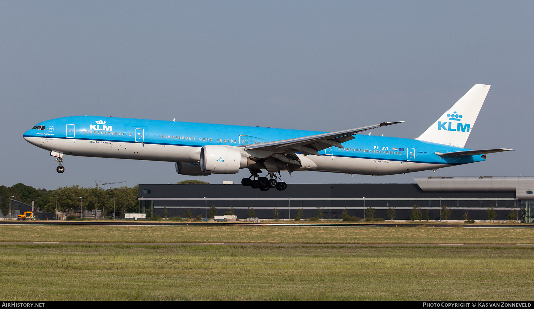 Aircraft Photo of PH-BVI | Boeing 777-306/ER | KLM - Royal Dutch Airlines | AirHistory.net #486529