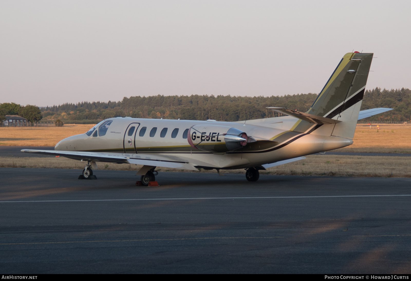 Aircraft Photo of G-EJEL | Cessna 550 Citation II | AirHistory.net #486546