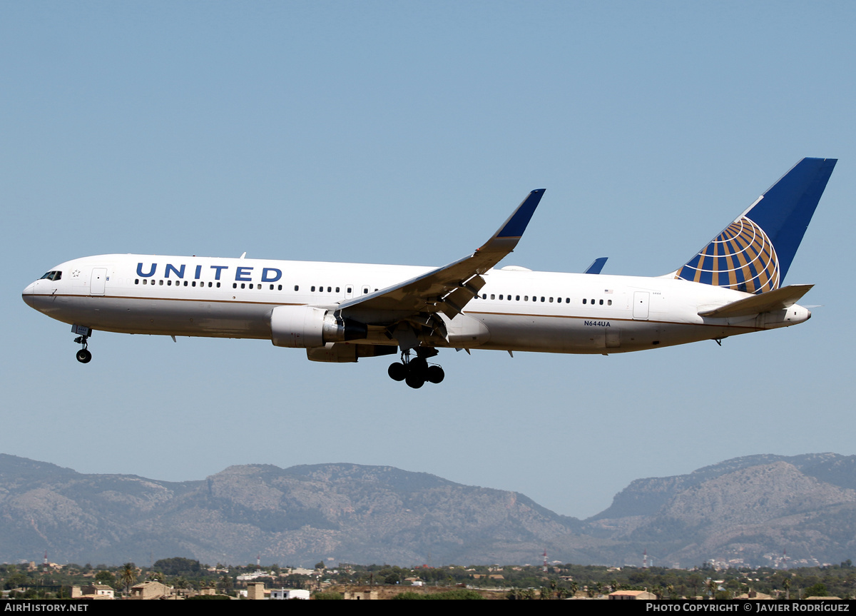 Aircraft Photo of N644UA | Boeing 767-322/ER | United Airlines | AirHistory.net #486619