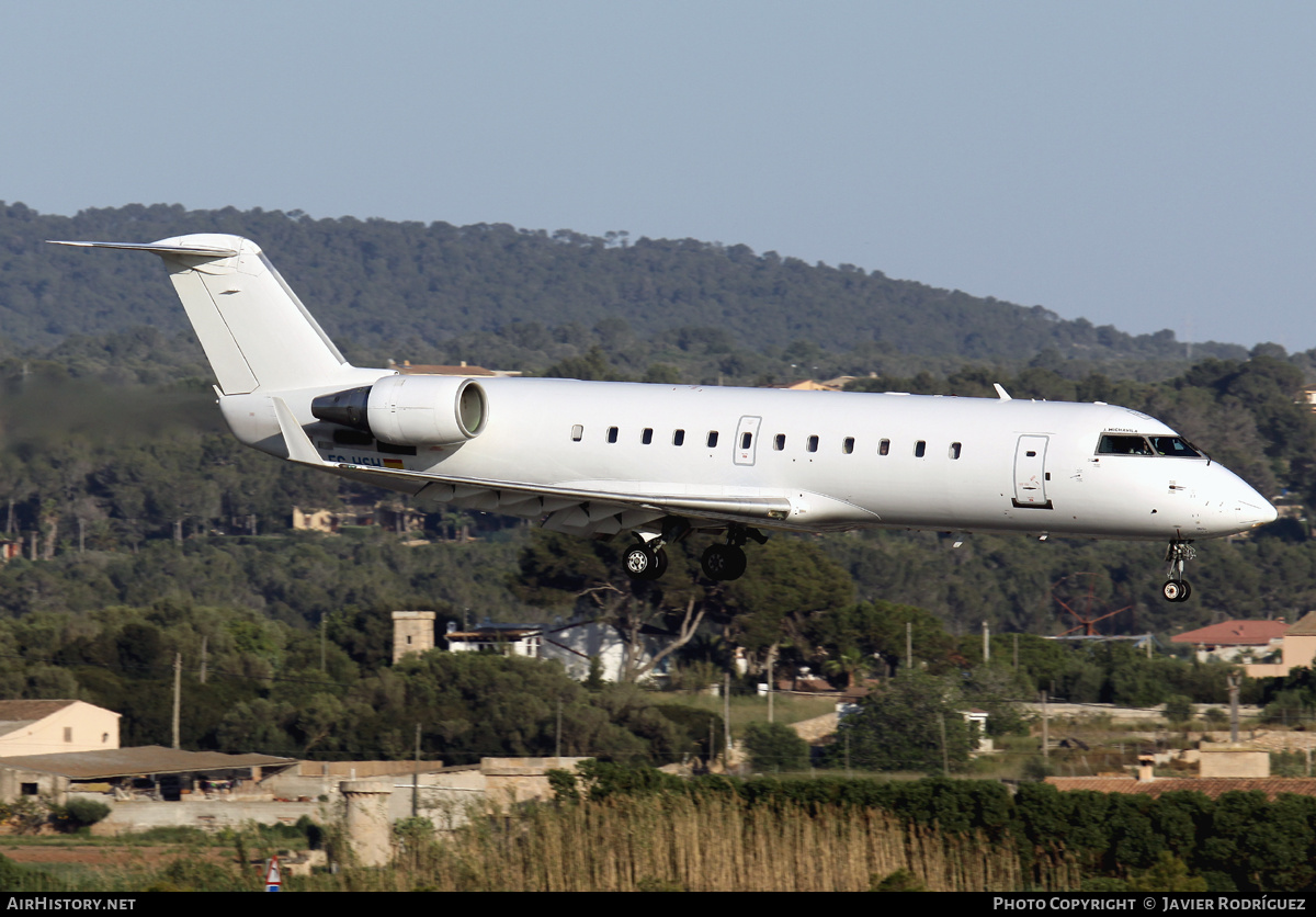 Aircraft Photo of EC-HSH | Bombardier CRJ-200ER (CL-600-2B19) | AirHistory.net #486654