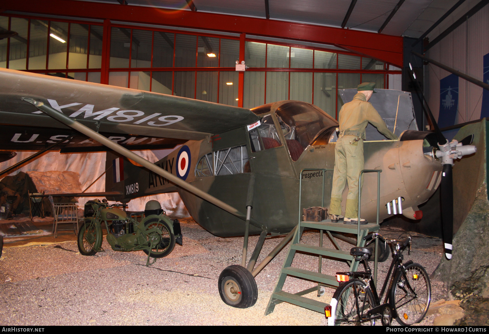 Aircraft Photo of G-APXW / XM819 | Edgar Percival EP-9 Prospector | UK - Army | AirHistory.net #486663