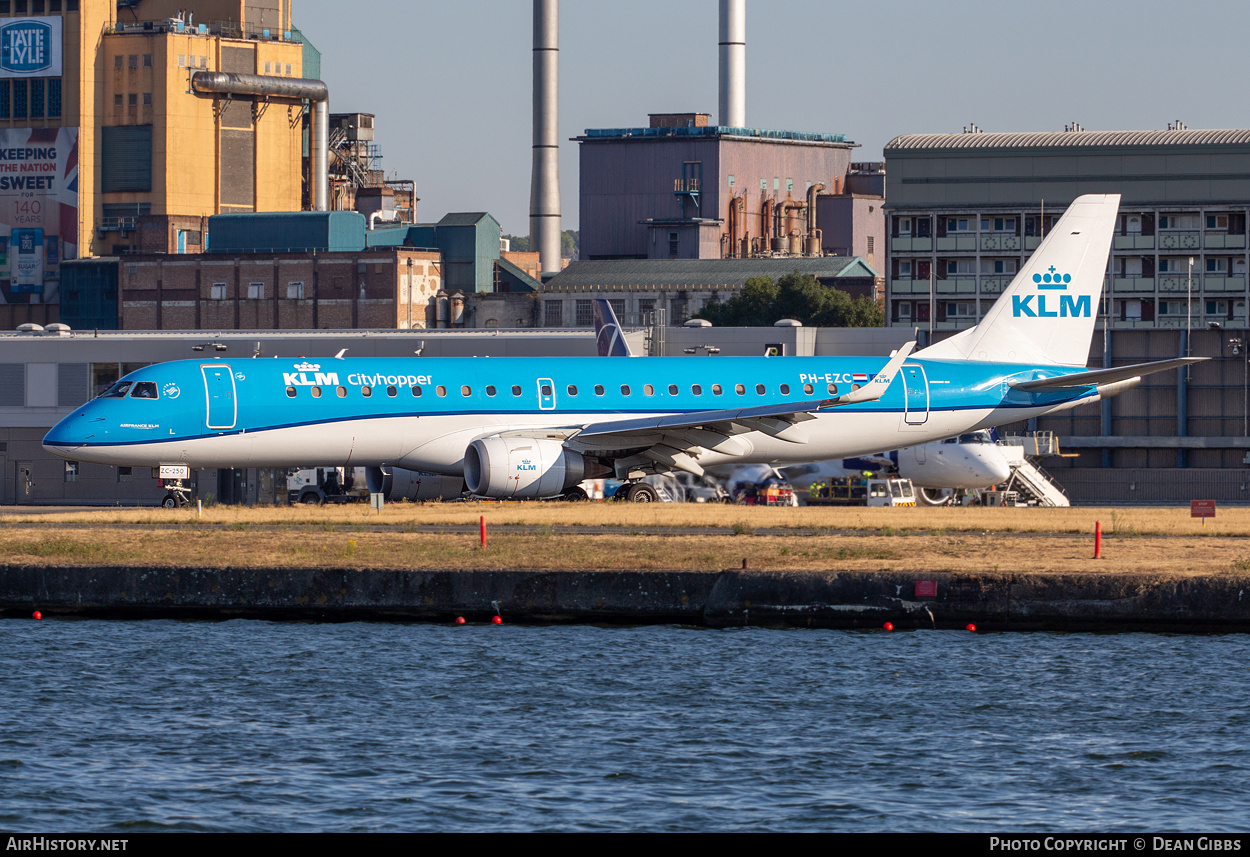 Aircraft Photo of PH-EZC | Embraer 190STD (ERJ-190-100STD) | KLM Cityhopper | AirHistory.net #486771