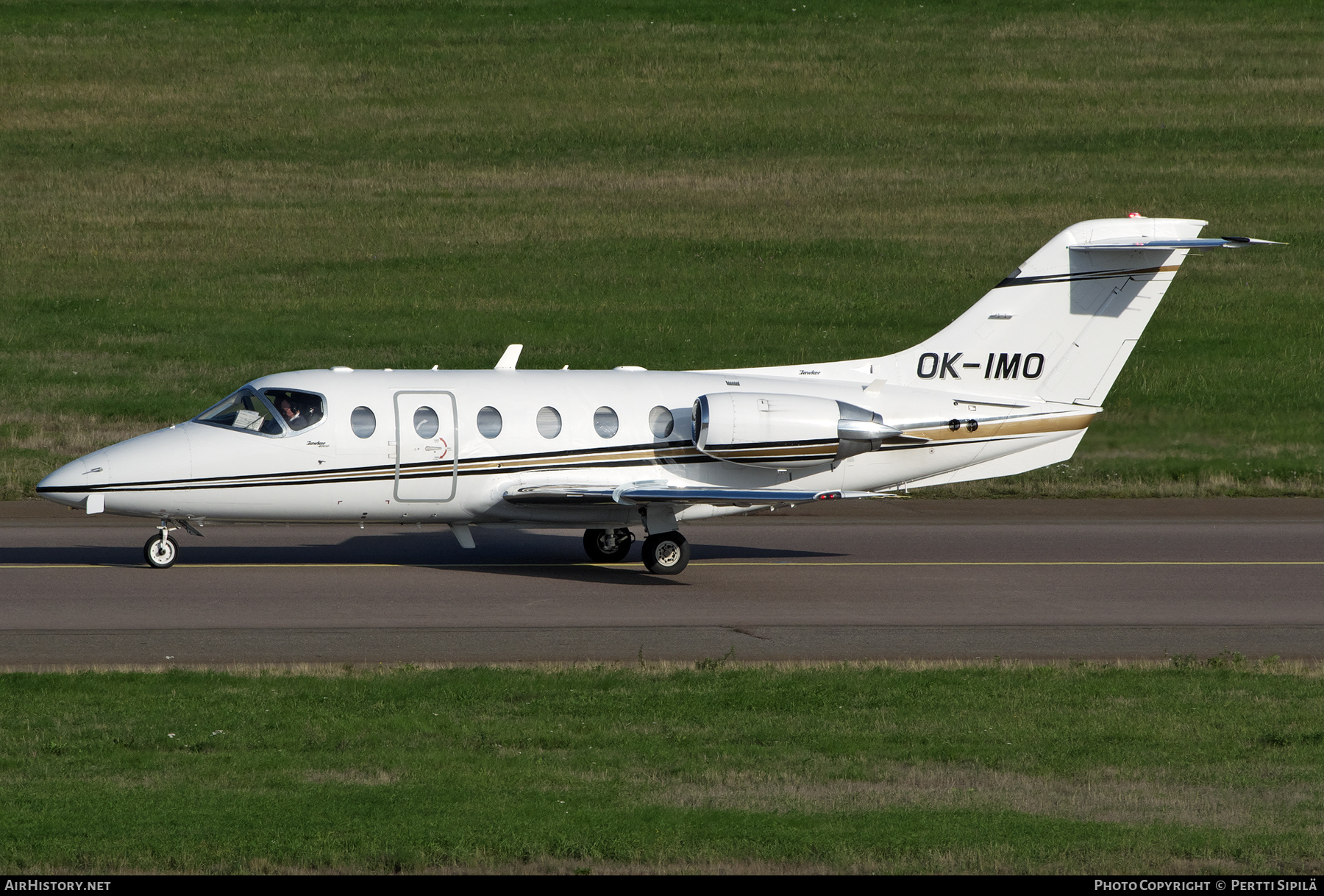 Aircraft Photo of OK-IMO | Raytheon Beechjet 400A | AirHistory.net #486783