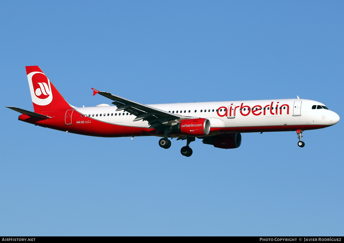 Aircraft Photo of OE-LCJ | Airbus A321-211 | Air Berlin | AirHistory.net #486909