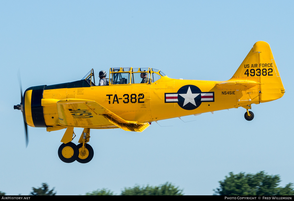 Aircraft Photo of N5451E / 49382 | North American T-6G Texan | USA - Air Force | AirHistory.net #486981