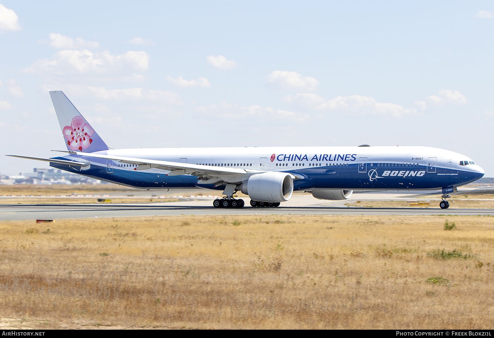 Aircraft Photo of B-18007 | Boeing 777-309/ER | China Airlines | AirHistory.net #487055