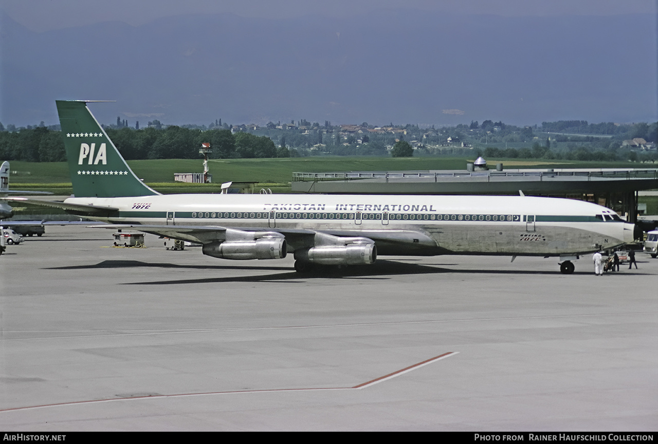 Aircraft Photo of AP-AUN | Boeing 707-340C | Pakistan International Airlines - PIA | AirHistory.net #487117