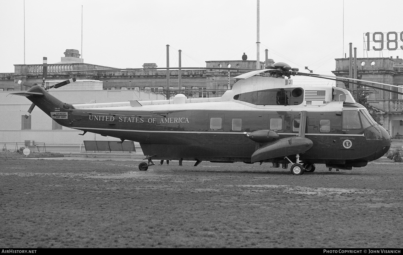 Aircraft Photo of 159354 | Sikorsky VH-3D Sea King (S-61B) | USA - Marines | AirHistory.net #487234