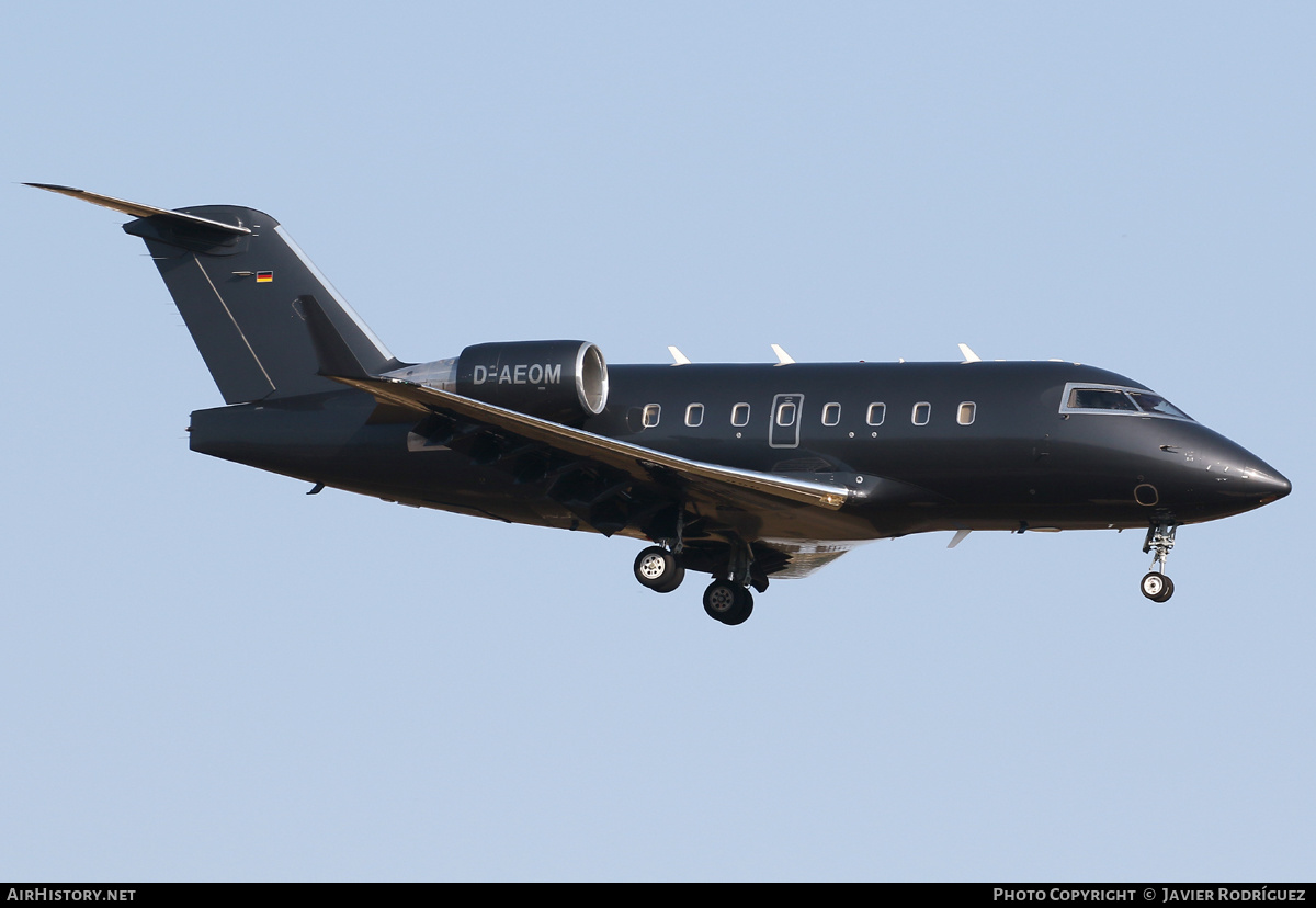 Aircraft Photo of D-AEOM | Bombardier Challenger 604 (CL-600-2B16) | AirHistory.net #487250
