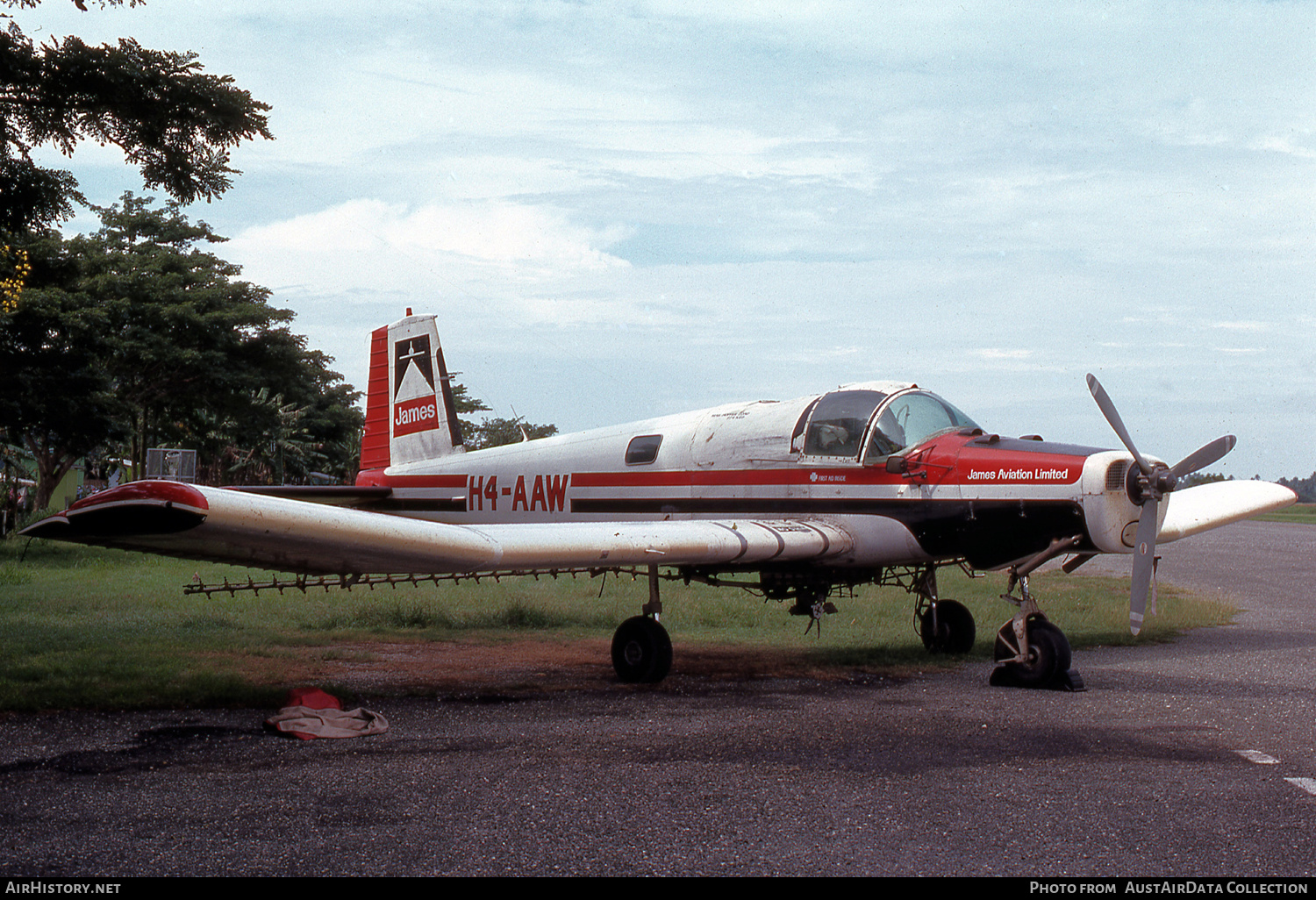 Aircraft Photo of H4-AAW | Fletcher FU-24-950M | James Aviation | AirHistory.net #487262