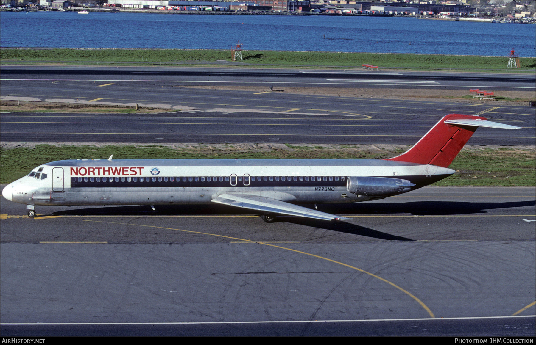 Aircraft Photo of N773NC | McDonnell Douglas DC-9-51 | Northwest Airlines | AirHistory.net #487280