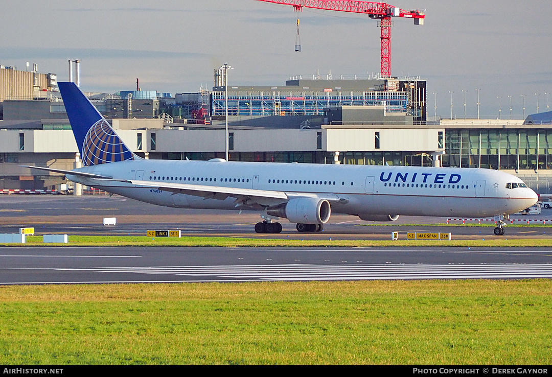 Aircraft Photo of N76054 | Boeing 767-424/ER | United Airlines | AirHistory.net #487349