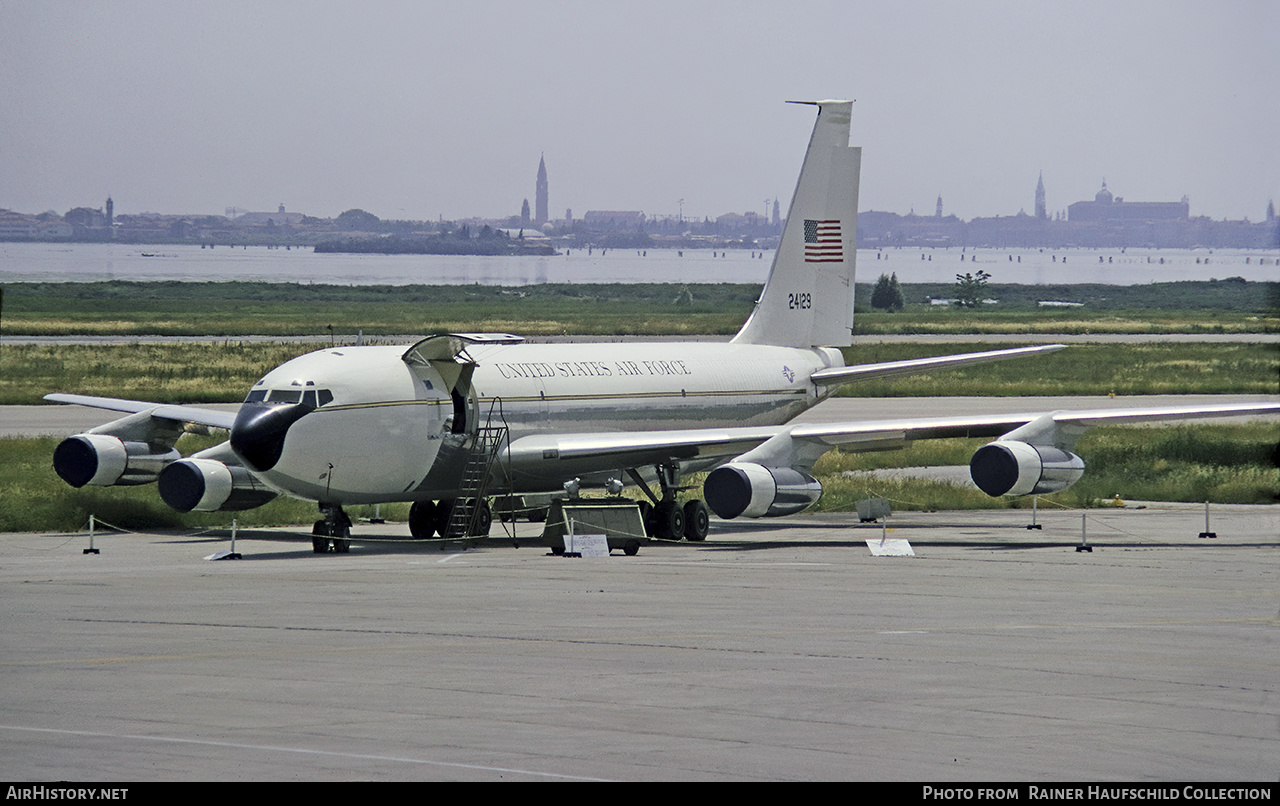 Aircraft Photo of 62-4129 / 24129 | Boeing VC-135B Stratolifter | USA - Air Force | AirHistory.net #487419