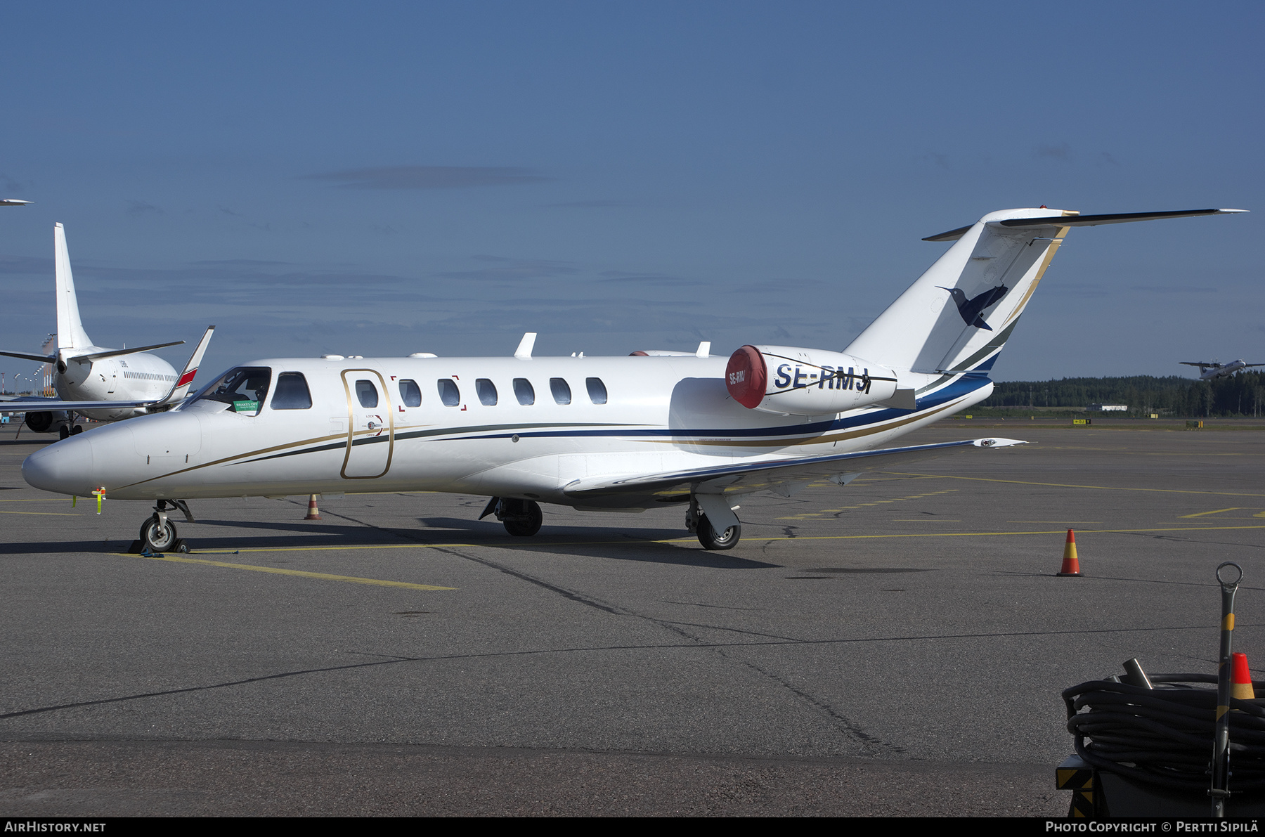 Aircraft Photo of SE-RMJ | Cessna 525B CitationJet CJ3 | Hummingbird Aviation Services | AirHistory.net #487446