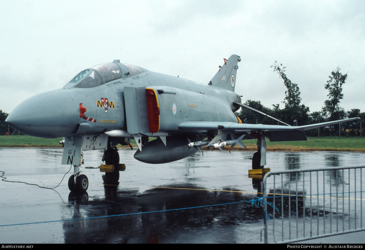Aircraft Photo of ZE357 | McDonnell Douglas F-4J(UK) Phantom | UK - Air Force | AirHistory.net #487477