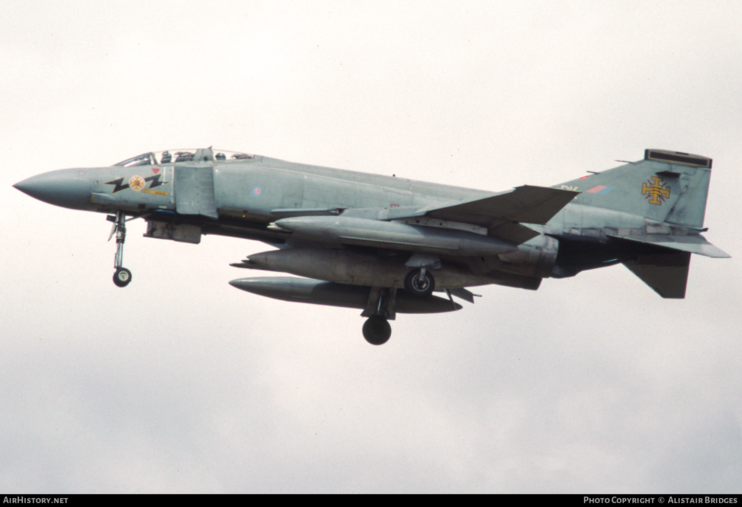 Aircraft Photo of XT859 | McDonnell Douglas F-4K Phantom FG1 | UK - Air Force | AirHistory.net #487499