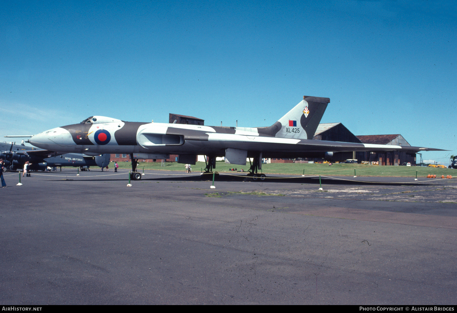 Aircraft Photo of XL425 | Avro 698 Vulcan B.2 | UK - Air Force | AirHistory.net #487500