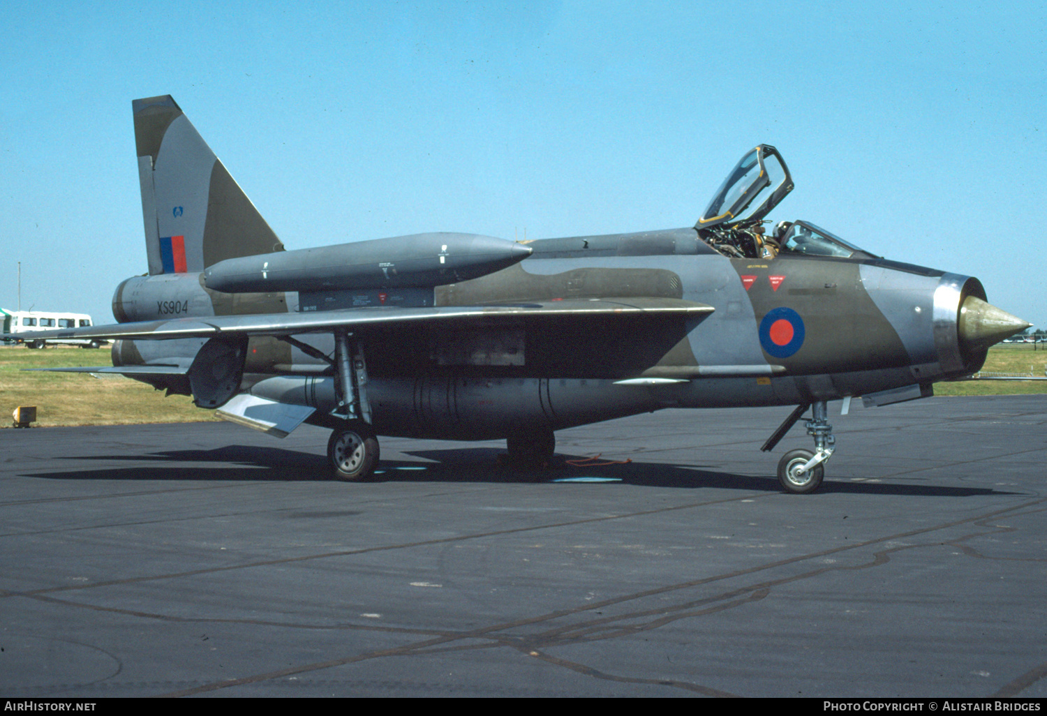 Aircraft Photo of XS904 | English Electric Lightning F6 | UK - Air Force | AirHistory.net #487537