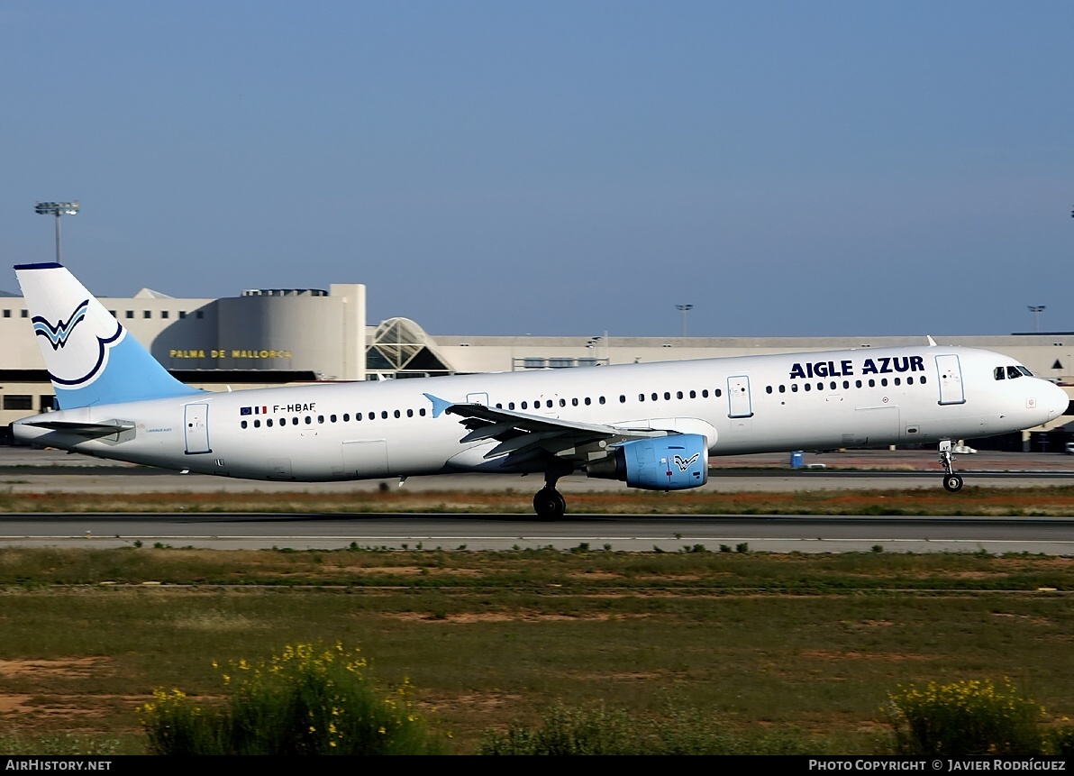 Aircraft Photo of F-HBAF | Airbus A321-211 | Aigle Azur | AirHistory.net #487569