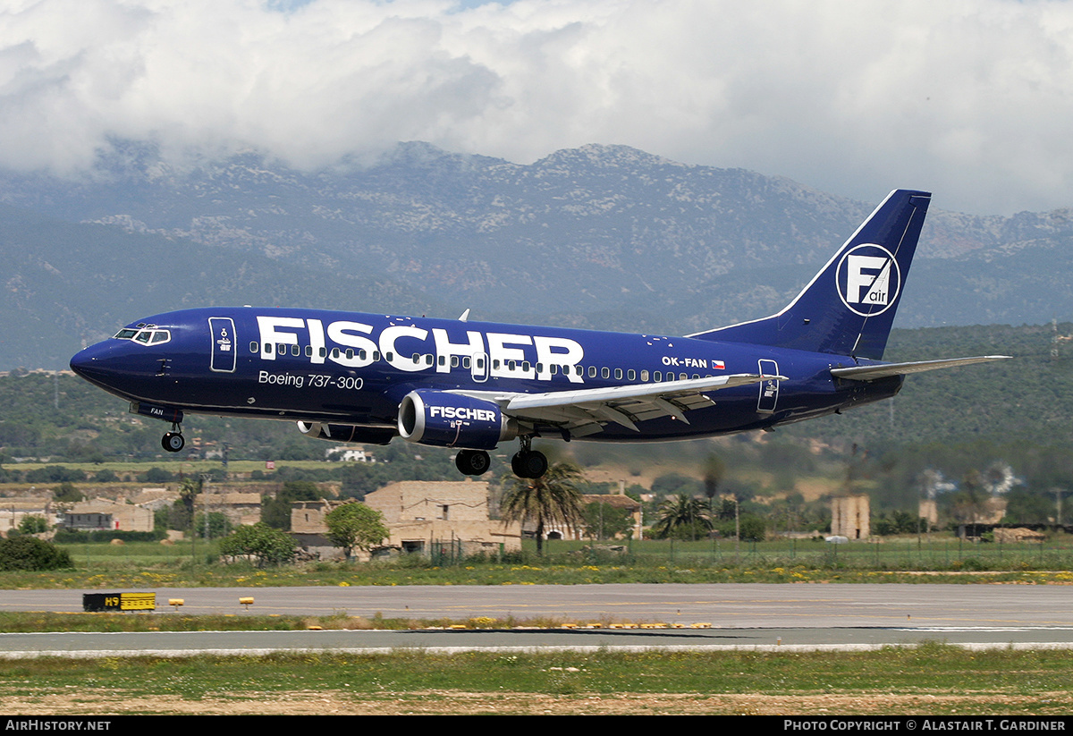 Aircraft Photo of OK-FAN | Boeing 737-33A | Fischer Air | AirHistory.net #487618