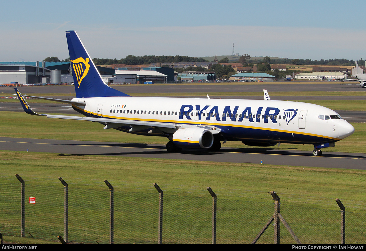 Aircraft Photo of EI-EKY | Boeing 737-8AS | Ryanair | AirHistory.net #487701