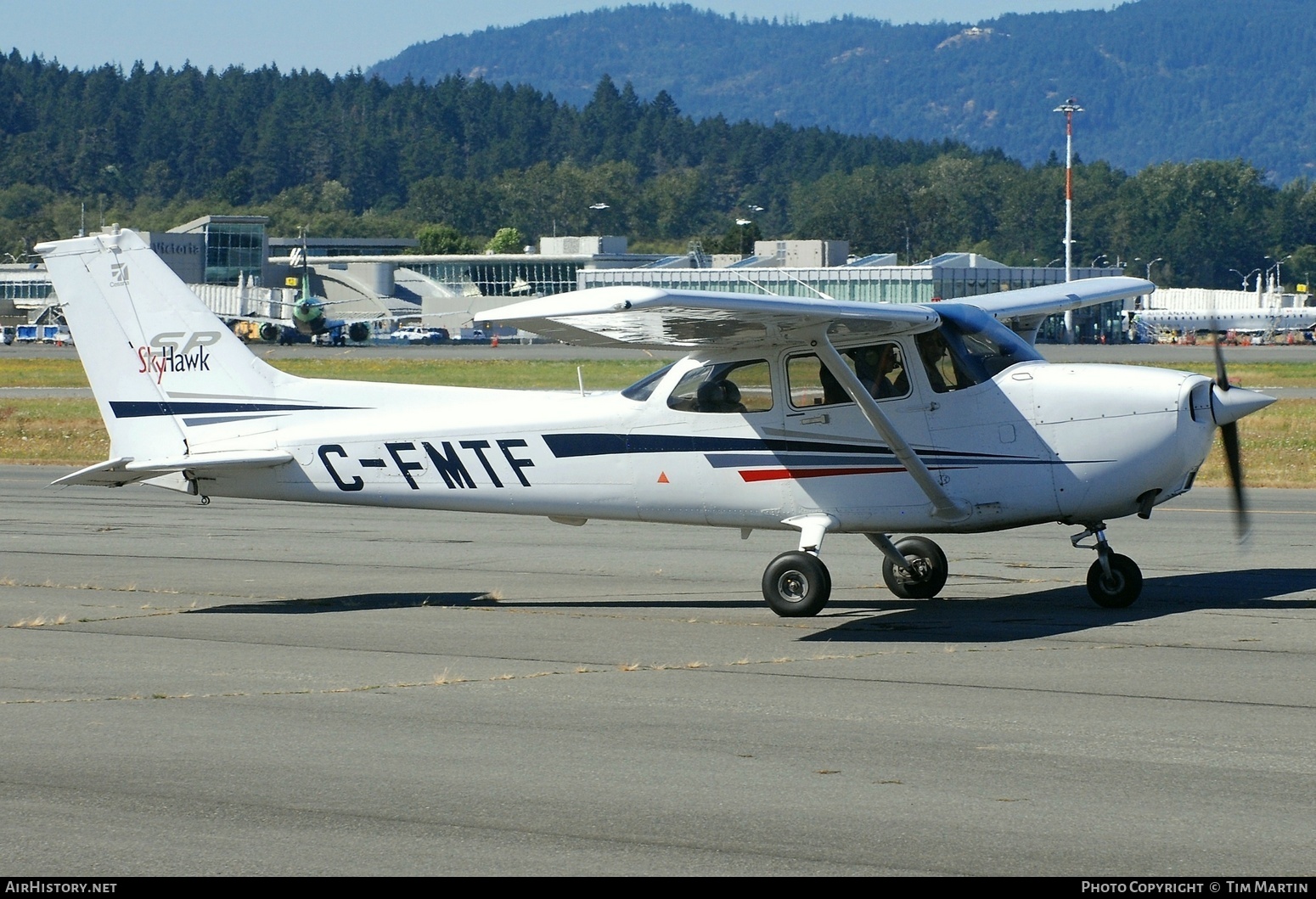 Aircraft Photo of C-FMTF | Cessna 172S Skyhawk SP | AirHistory.net #487727