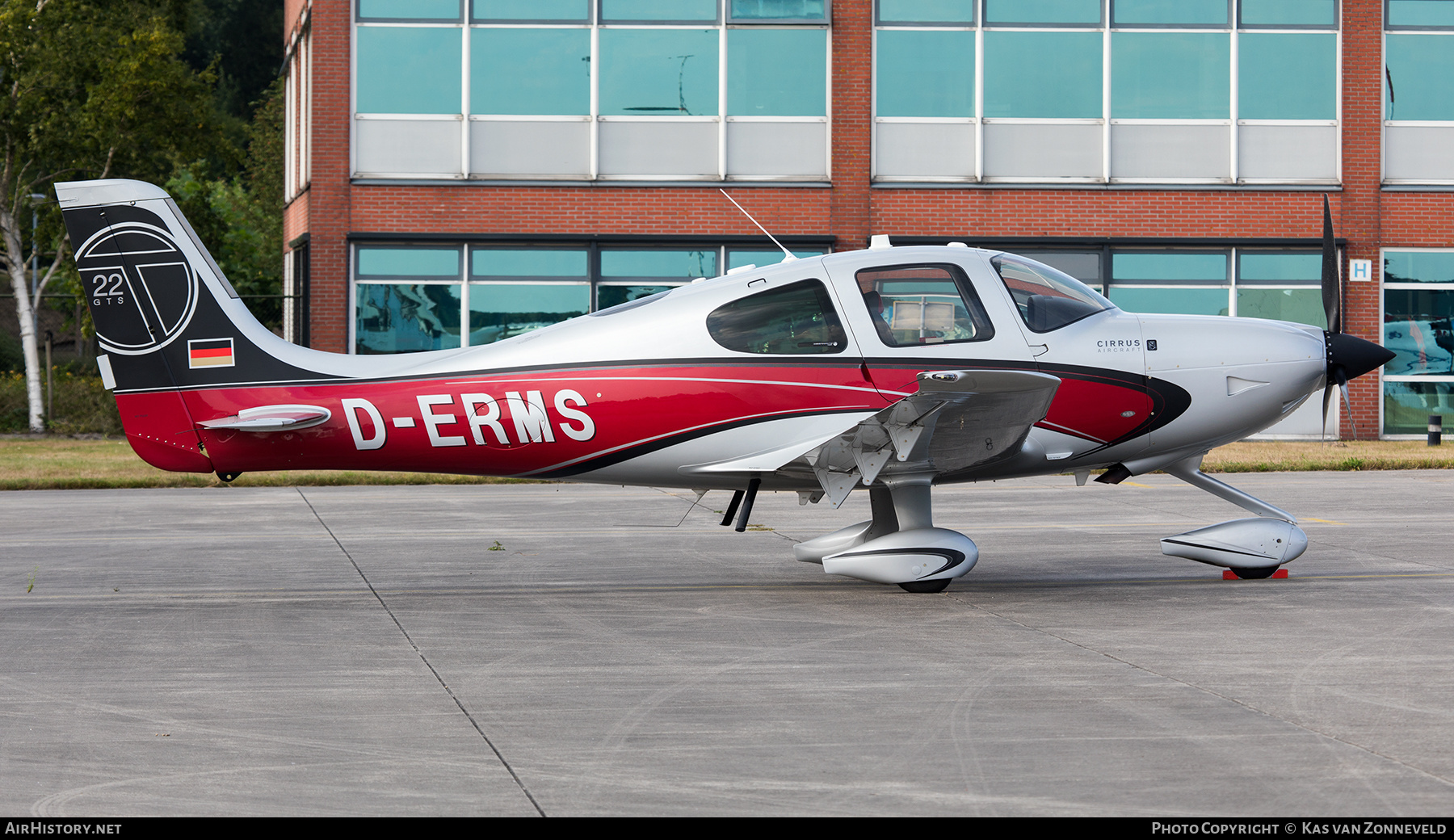 Aircraft Photo of D-ERMS | Cirrus SR-22T G3-GTS | AirHistory.net #487773