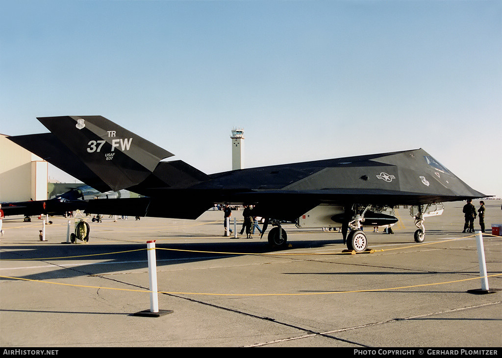 Aircraft Photo of 86-0837 | Lockheed F-117A Nighthawk | USA - Air Force | AirHistory.net #487825