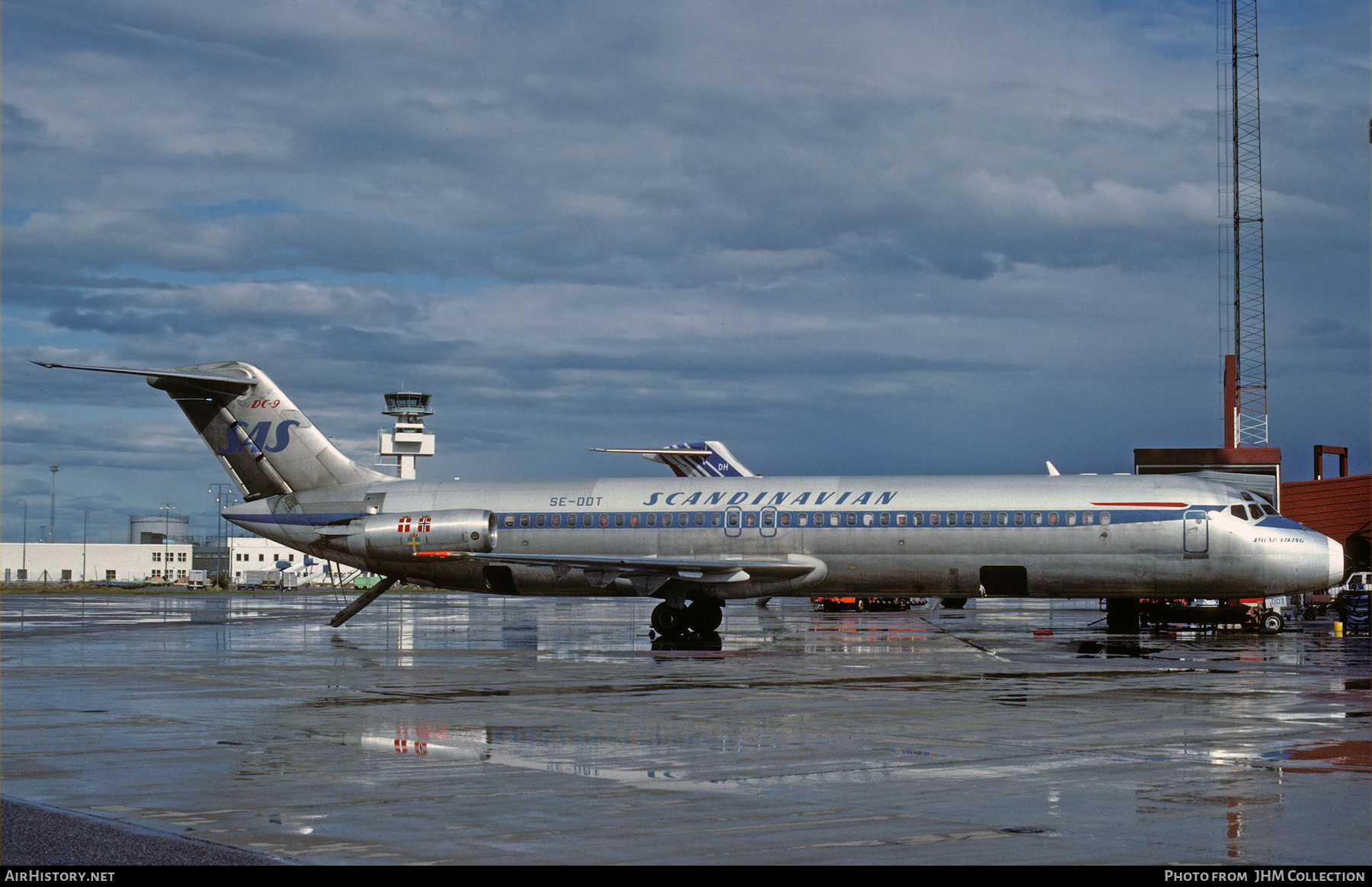 Aircraft Photo of SE-DDT | McDonnell Douglas DC-9-41 | Scandinavian Airlines - SAS | AirHistory.net #487834