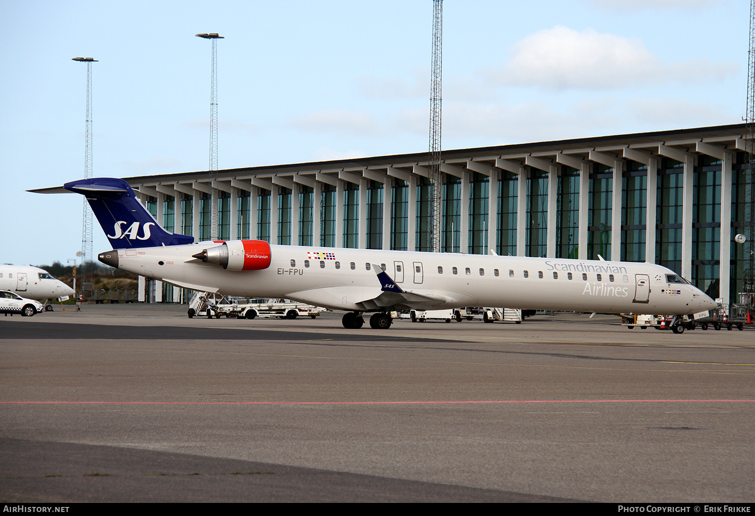 Aircraft Photo of EI-FPU | Bombardier CRJ-900LR (CL-600-2D24) | Scandinavian Airlines - SAS | AirHistory.net #487839