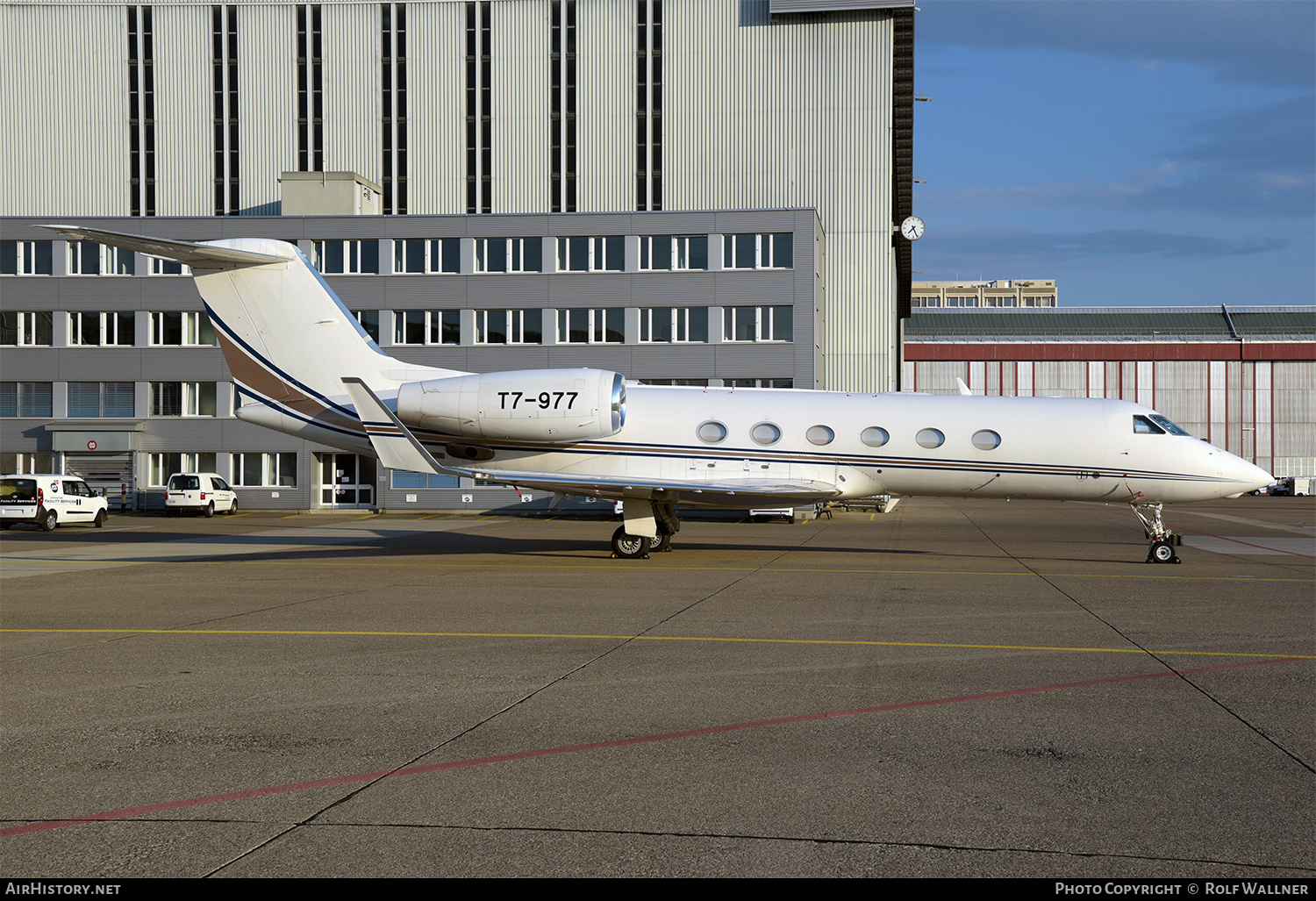 Aircraft Photo of T7-977 | Gulfstream Aerospace G-IV-X Gulfstream G450 | AirHistory.net #487882