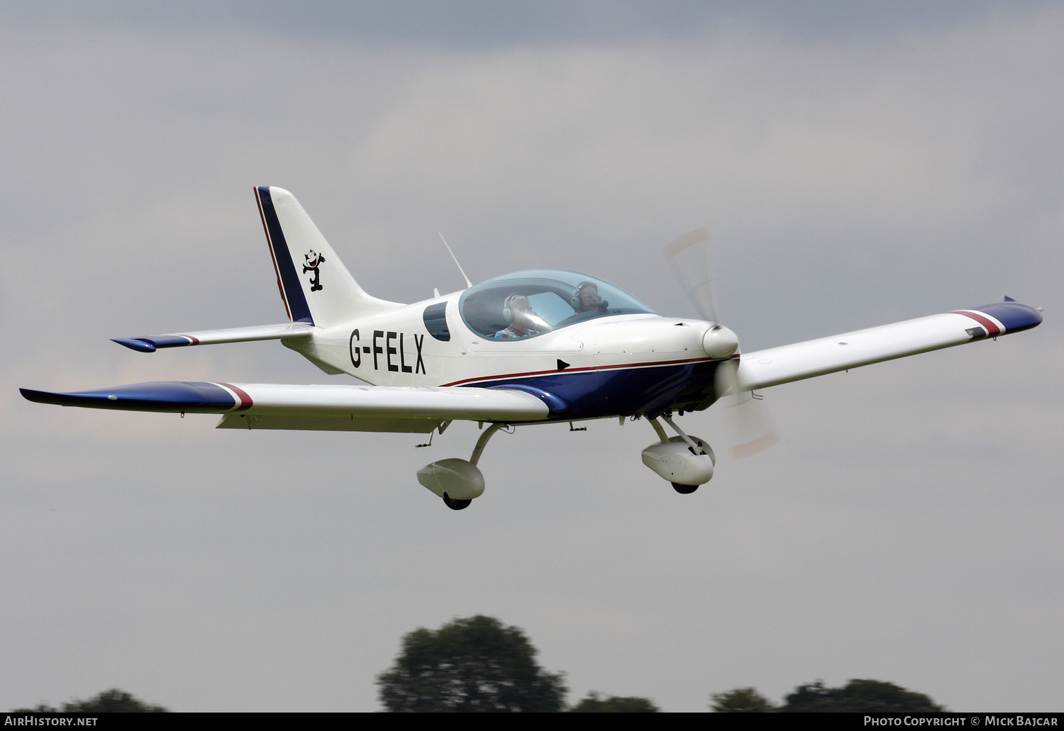 Aircraft Photo of G-FELX | Czech Aircraft Works SportCruiser | AirHistory.net #488085