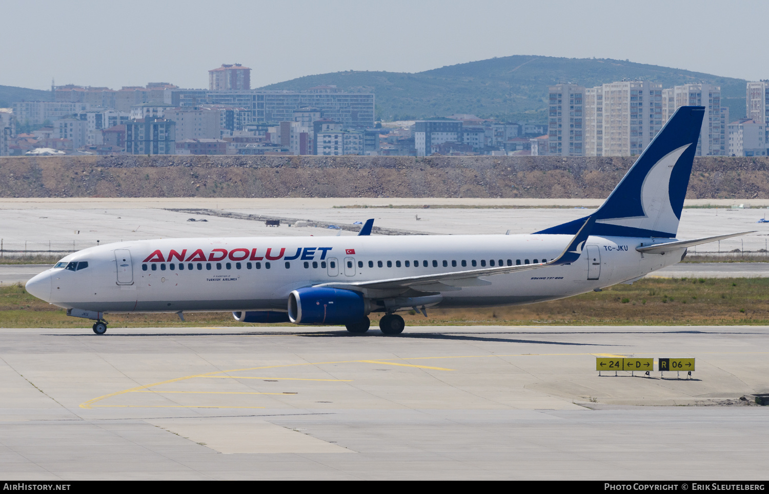 Aircraft Photo of TC-JKU | Boeing 737-8Q8 | AnadoluJet | AirHistory.net #488105