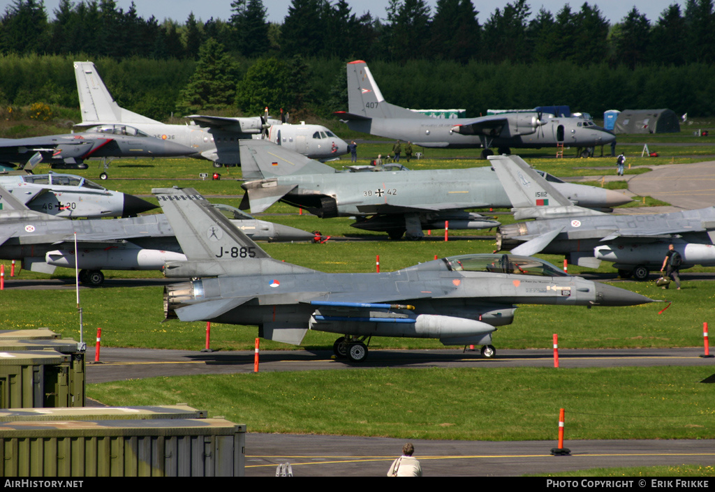 Aircraft Photo of J-885 | General Dynamics F-16BM Fighting Falcon | Netherlands - Air Force | AirHistory.net #488136