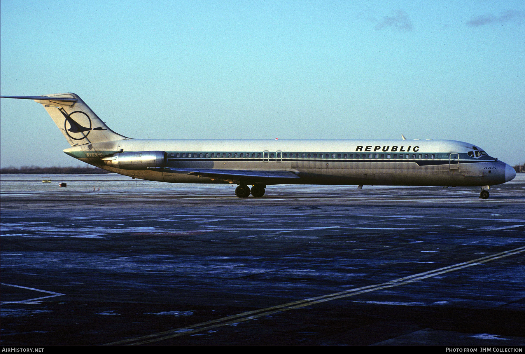 Aircraft Photo of N769NC | McDonnell Douglas DC-9-51 | Republic Airlines | AirHistory.net #488148