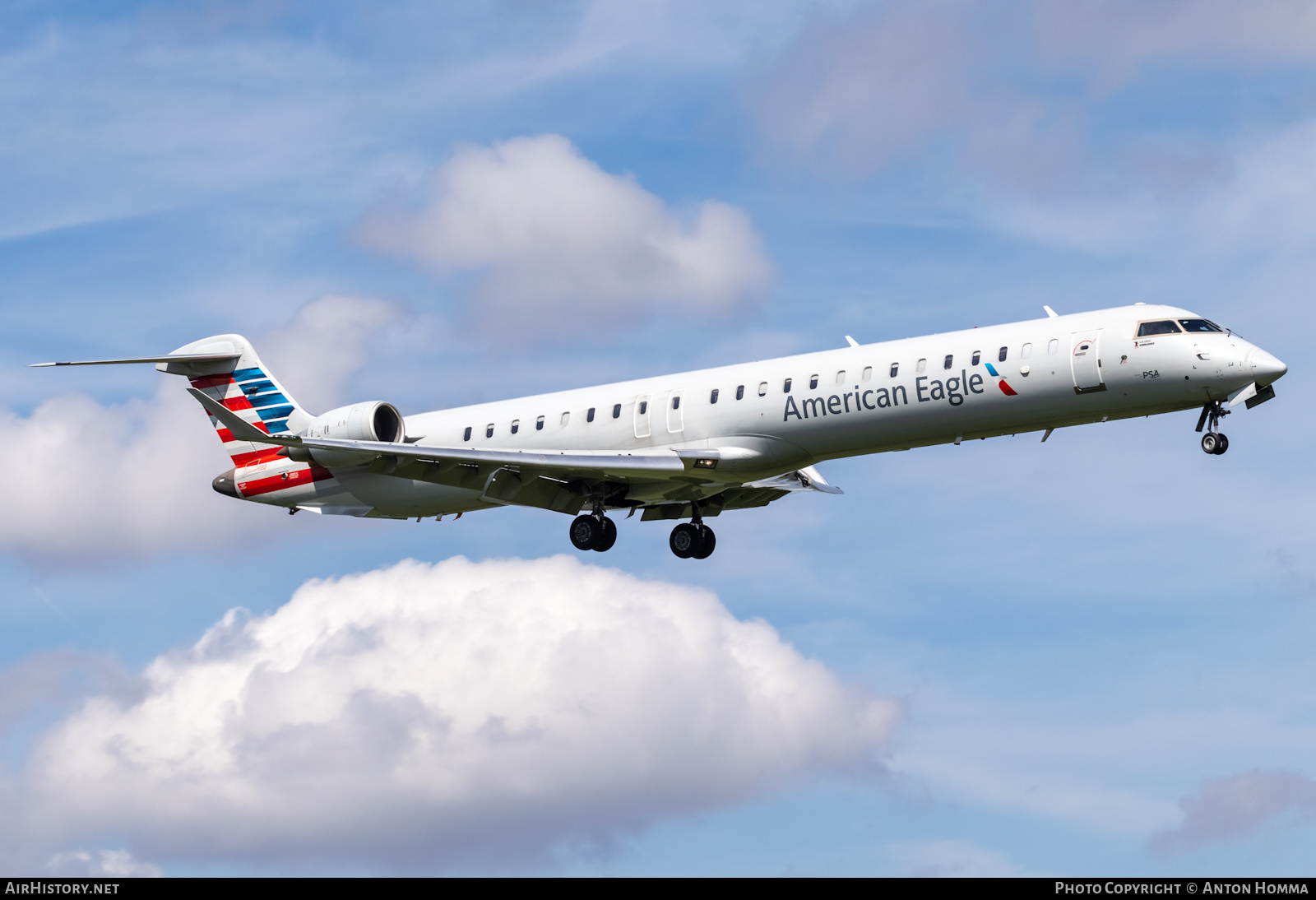Aircraft Photo of N610NN | Bombardier CRJ-900LR (CL-600-2D24) | American Eagle | AirHistory.net #488234