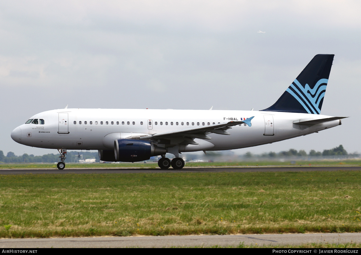 Aircraft Photo of F-HBAL | Airbus A319-111 | Aigle Azur | AirHistory.net #488237