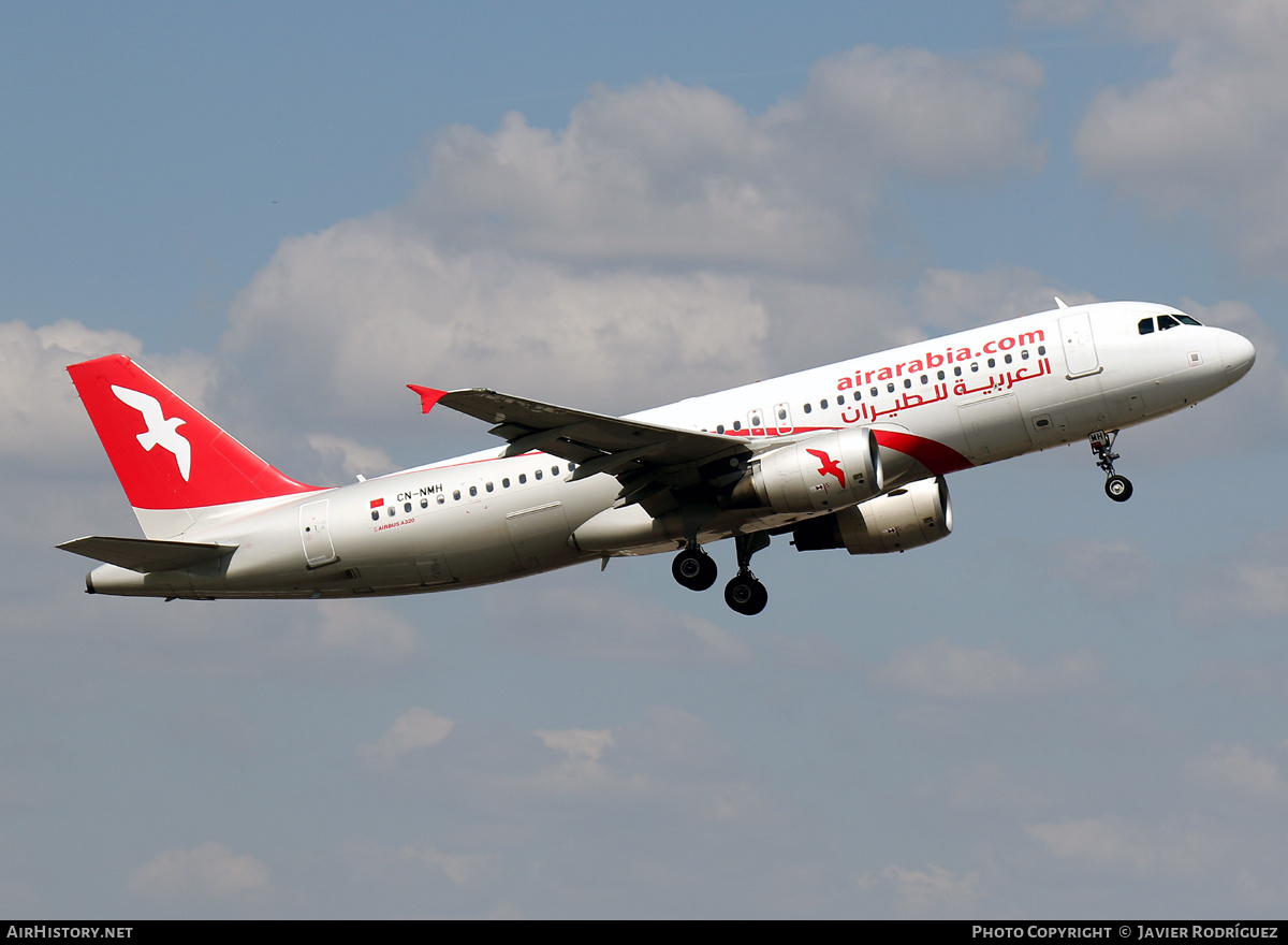 Aircraft Photo of CN-NMH | Airbus A320-214 | Air Arabia | AirHistory.net #488248