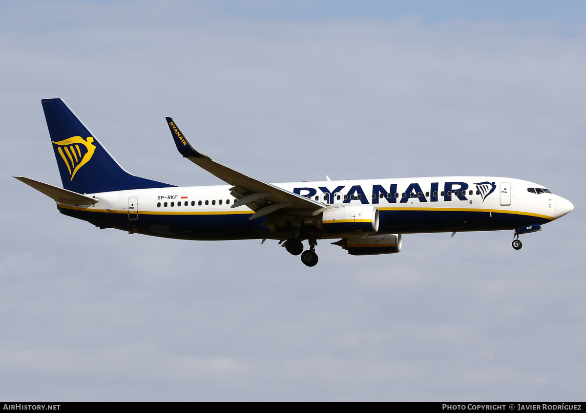 Aircraft Photo of SP-RKF | Boeing 737-800 | Ryanair | AirHistory.net #488258