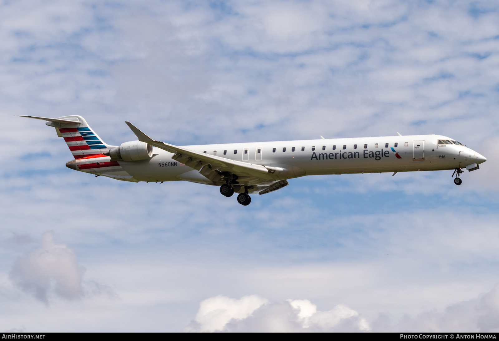 Aircraft Photo of N560NN | Bombardier CRJ-900LR (CL-600-2D24) | American Eagle | AirHistory.net #488261